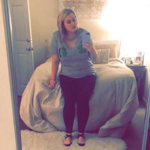 Meet your Posher, Renaa